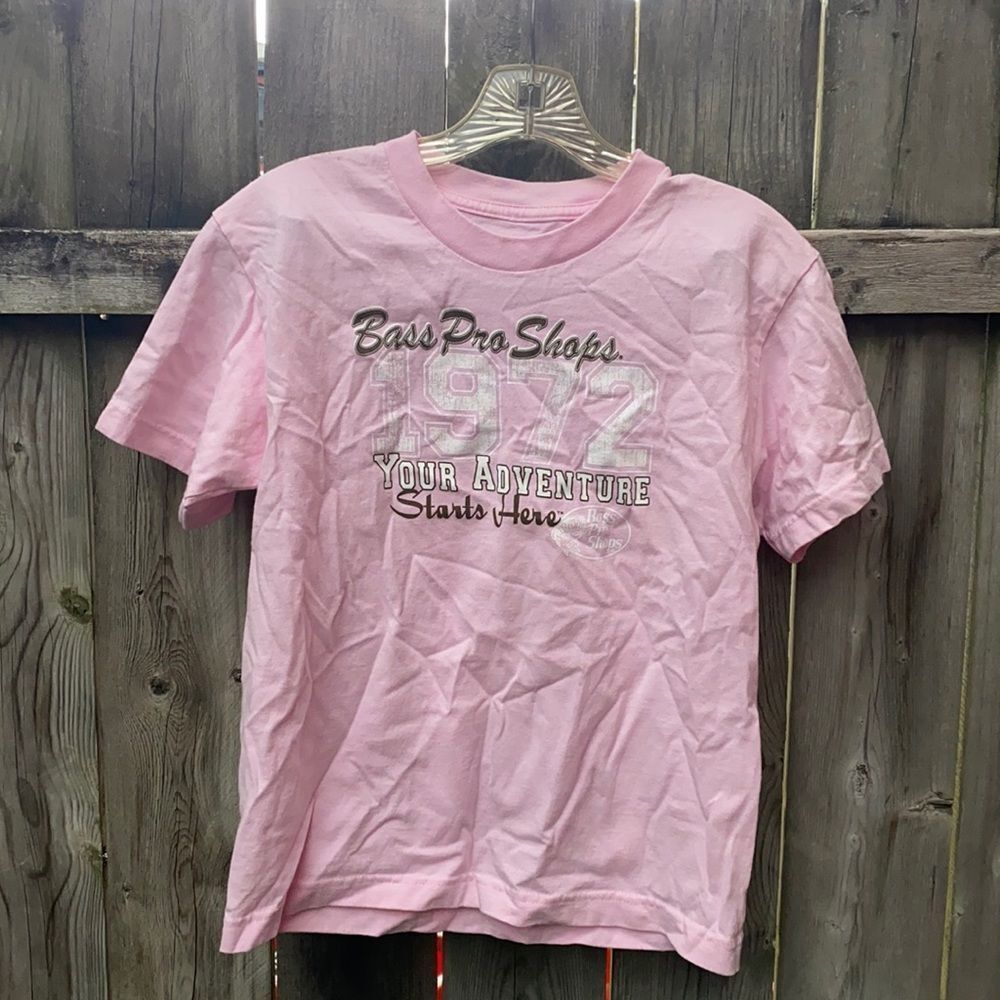 Bass Pro shops tee sz. M